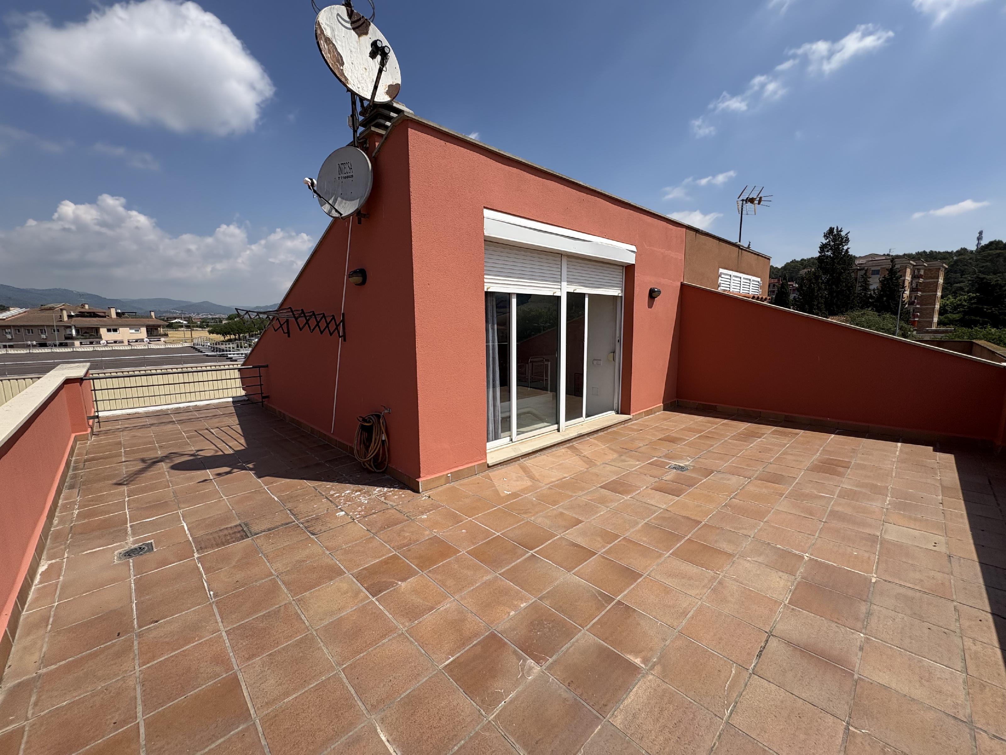 Imagen 20 Casa Adosada en venta en Palau-solità I Plegamans / A cinco minutos del Ayuntamiento