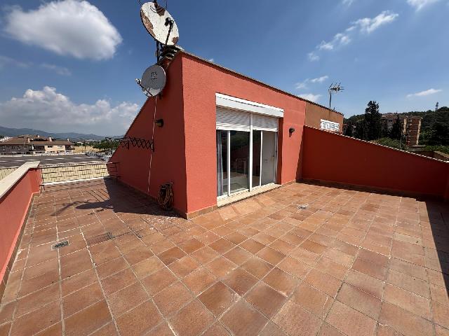 Imagen 10 Inmueble 303183 - Casa Adosada en venta en Palau-solità I Plegamans / A cinco minutos del Ayuntamiento