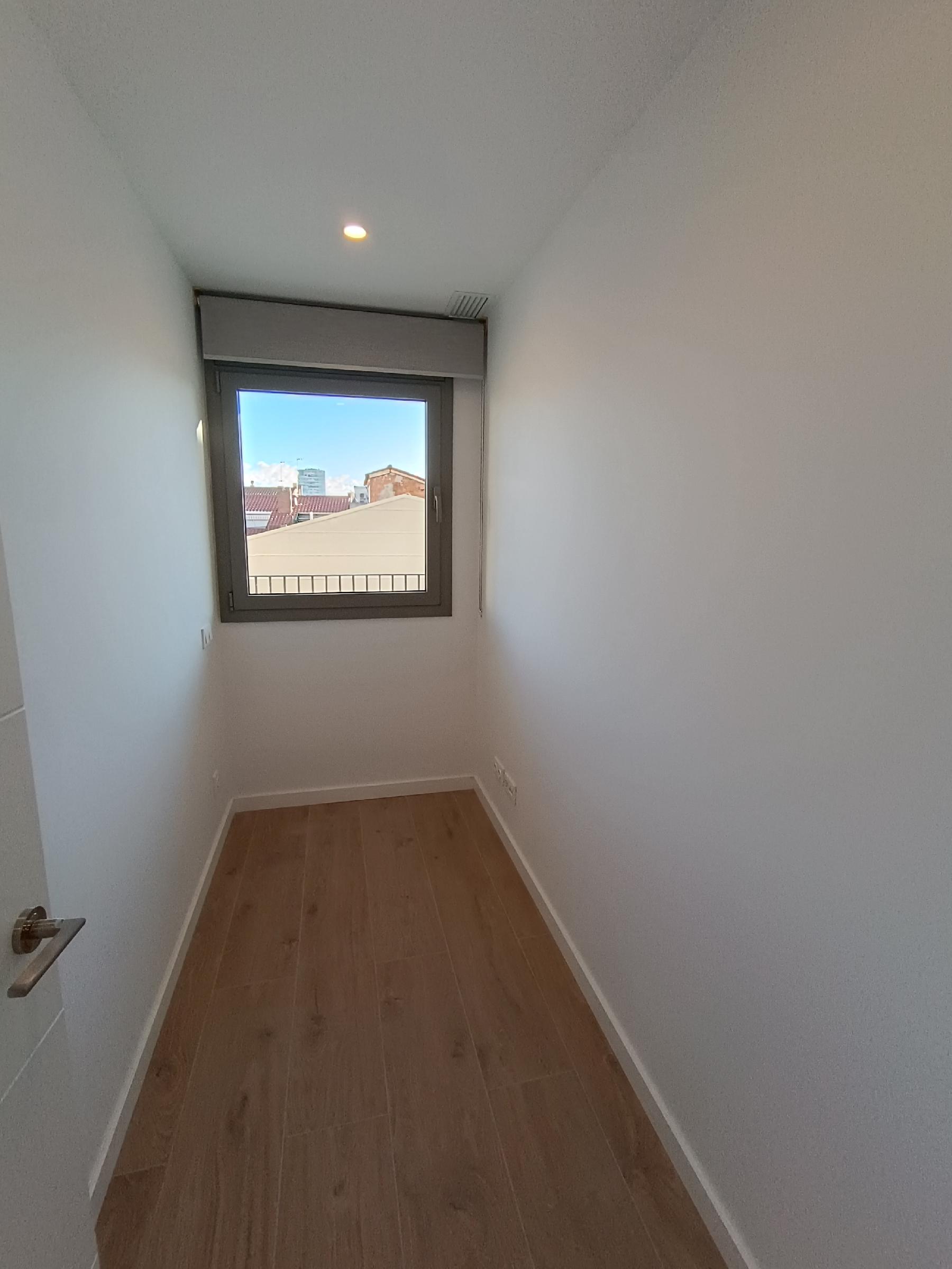 Imagen 7 Piso en alquiler en Sabadell / Junto C/ Gurrea