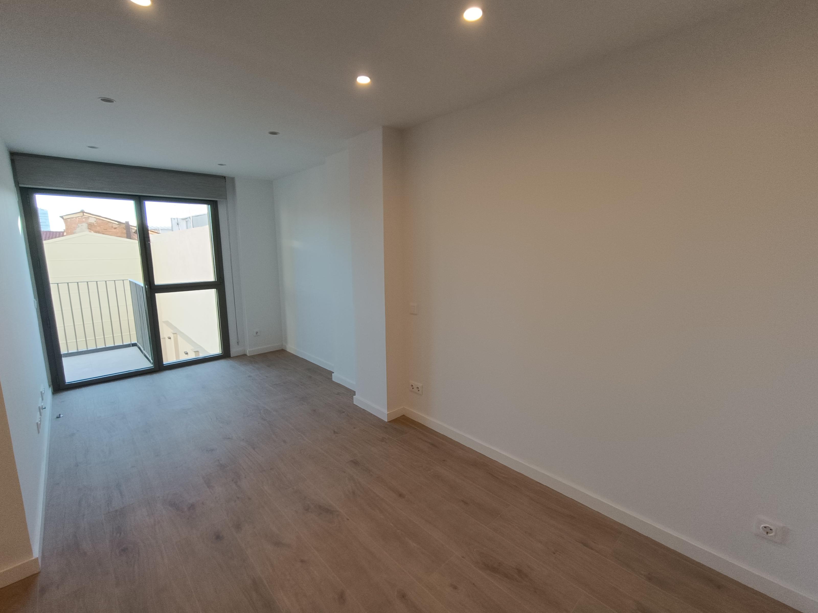 Imagen 10 Piso en alquiler en Sabadell / Junto C/ Gurrea