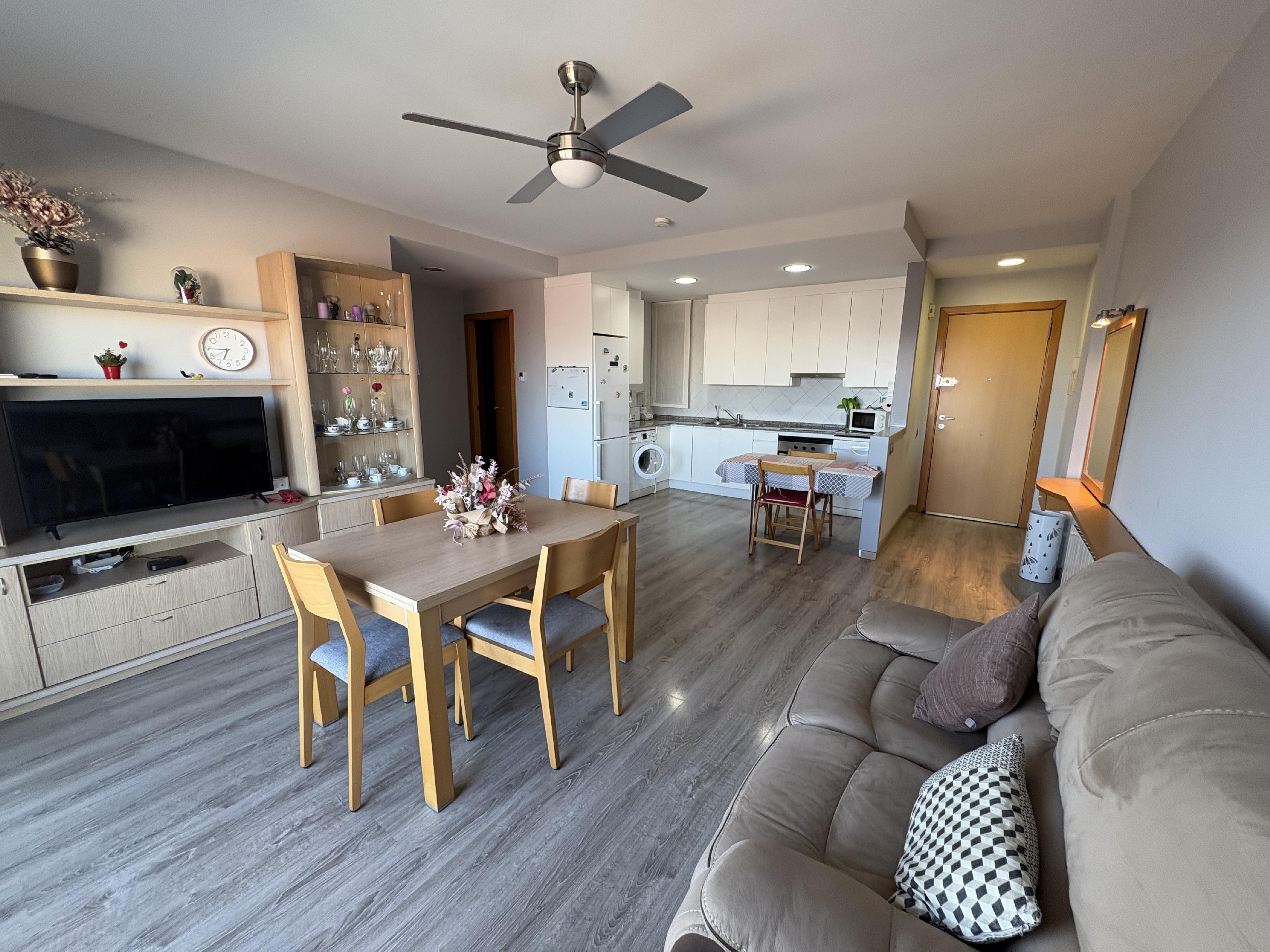 Imagen 2 Piso en venta en Sabadell / Junto a Plaza del Trabajo