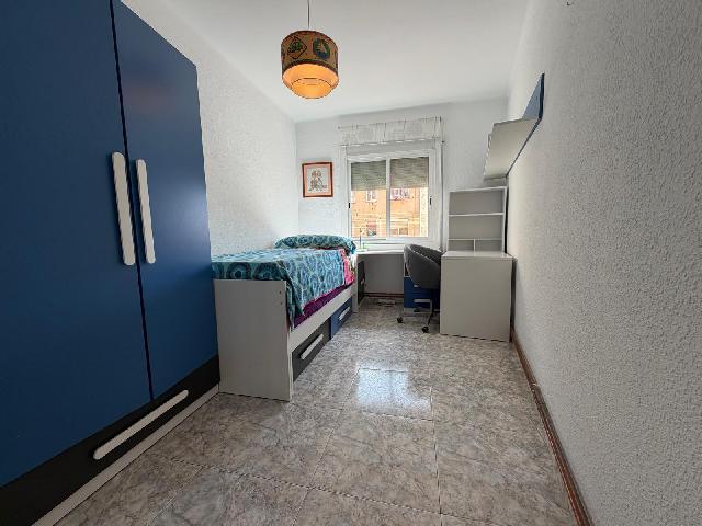 Imagen 5 Inmueble 303411 - Piso en venta en Sabadell / Junto al Mercat de la Creu Alta