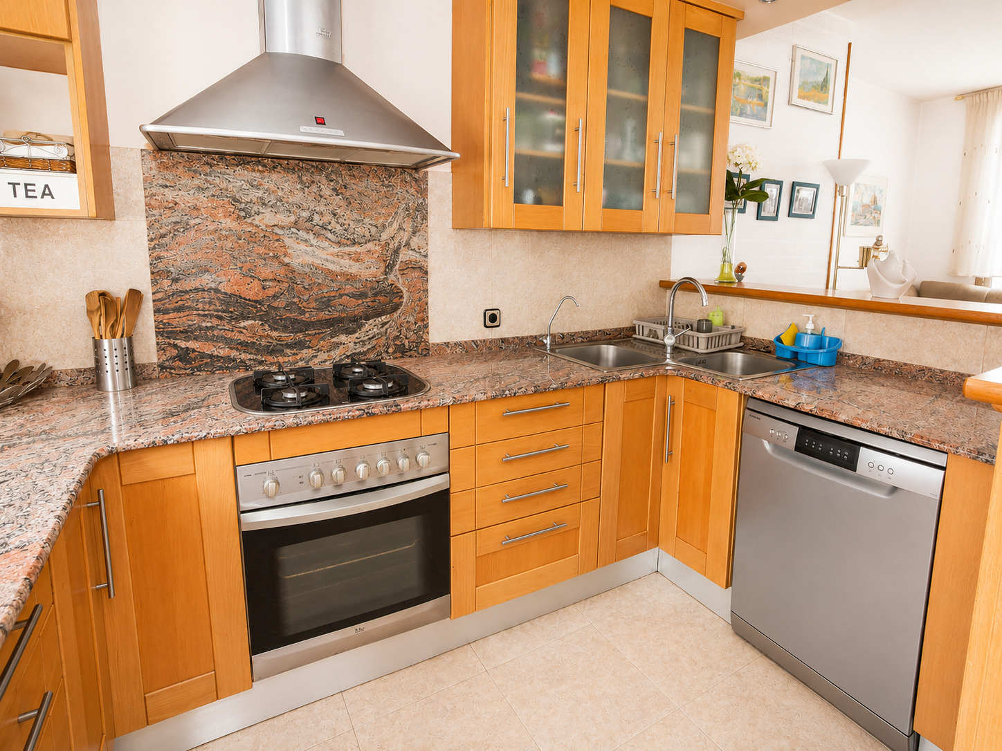 Imagen 6 Casa en venta en Castellar Del Vallès / Casco Antiguo, al lado de la policia local