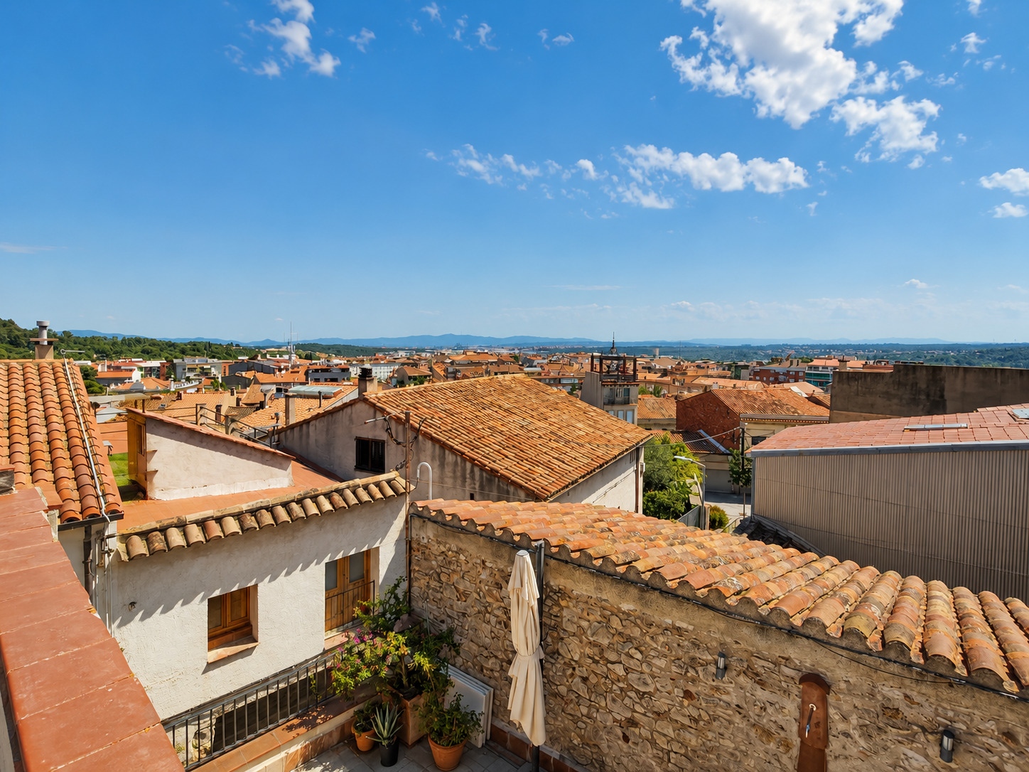 Imagen 18 Casa en venta en Castellar Del Vallès / Casco Antiguo, al lado de la policia local