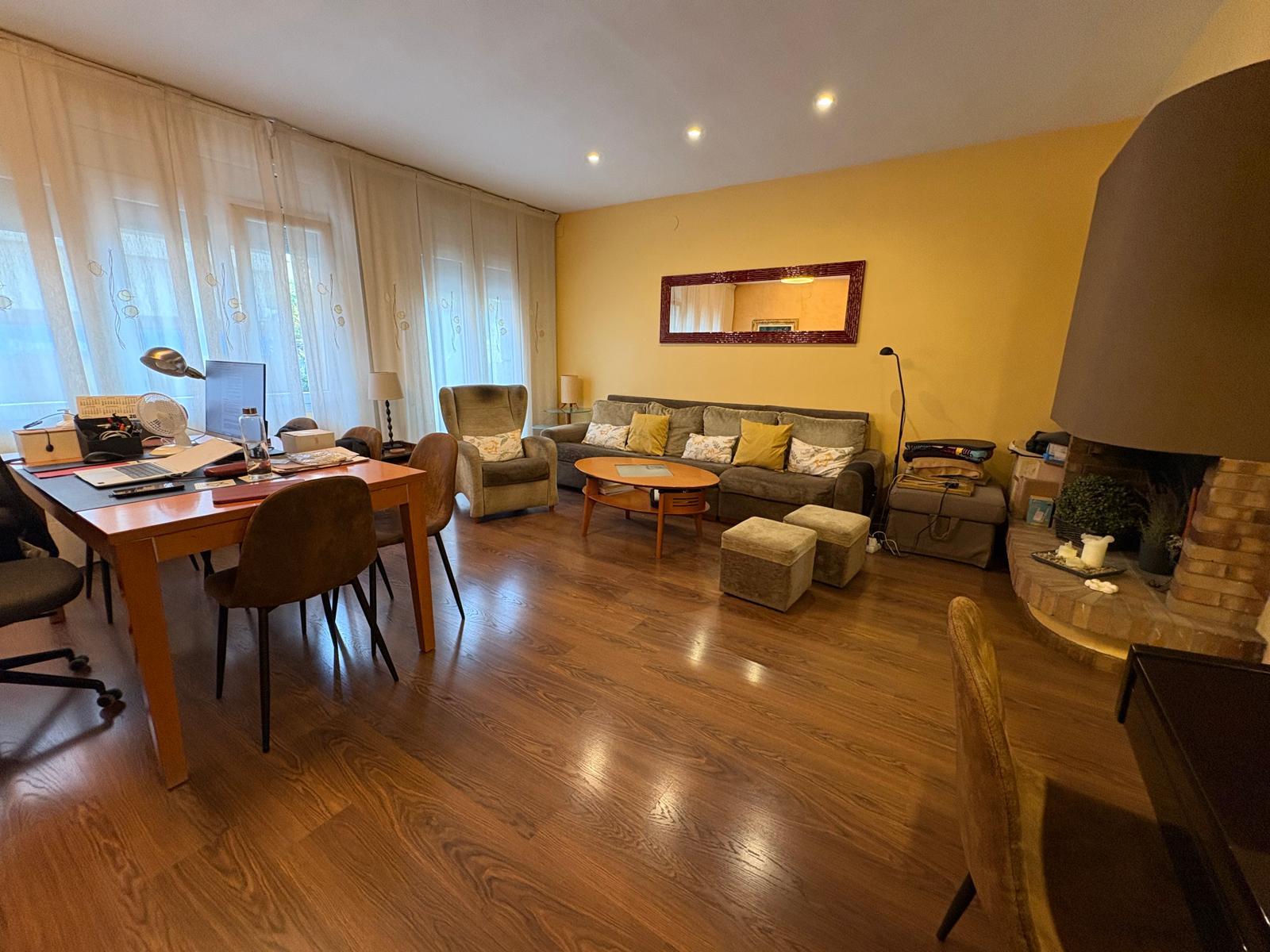 Imagen 4 Casa en venta en Sabadell / Junot a Plaza Catalunya