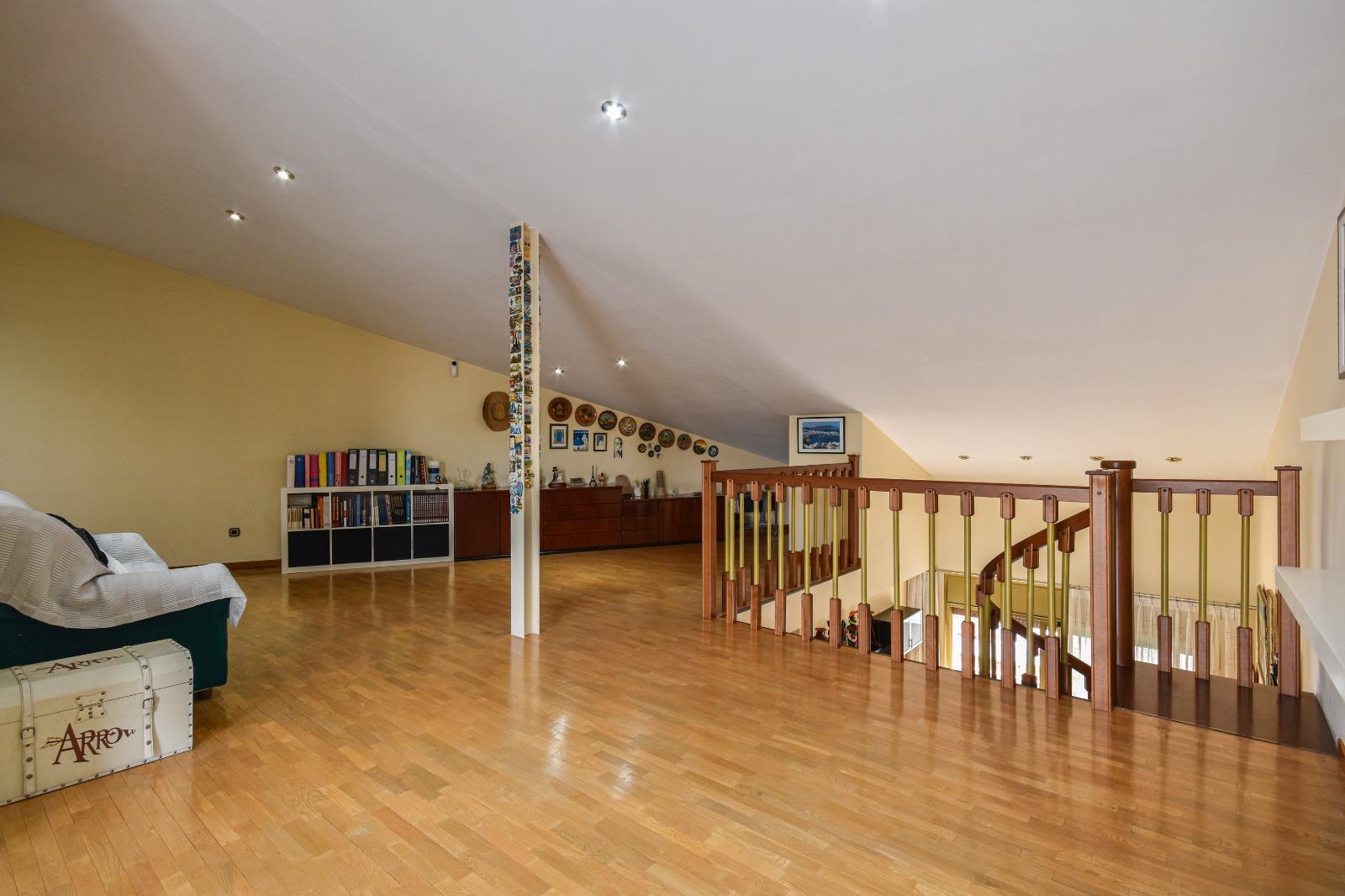 Imagen 24 Dúplex en venta en Sabadell / Al lado de la Plaza de la Creu Alta