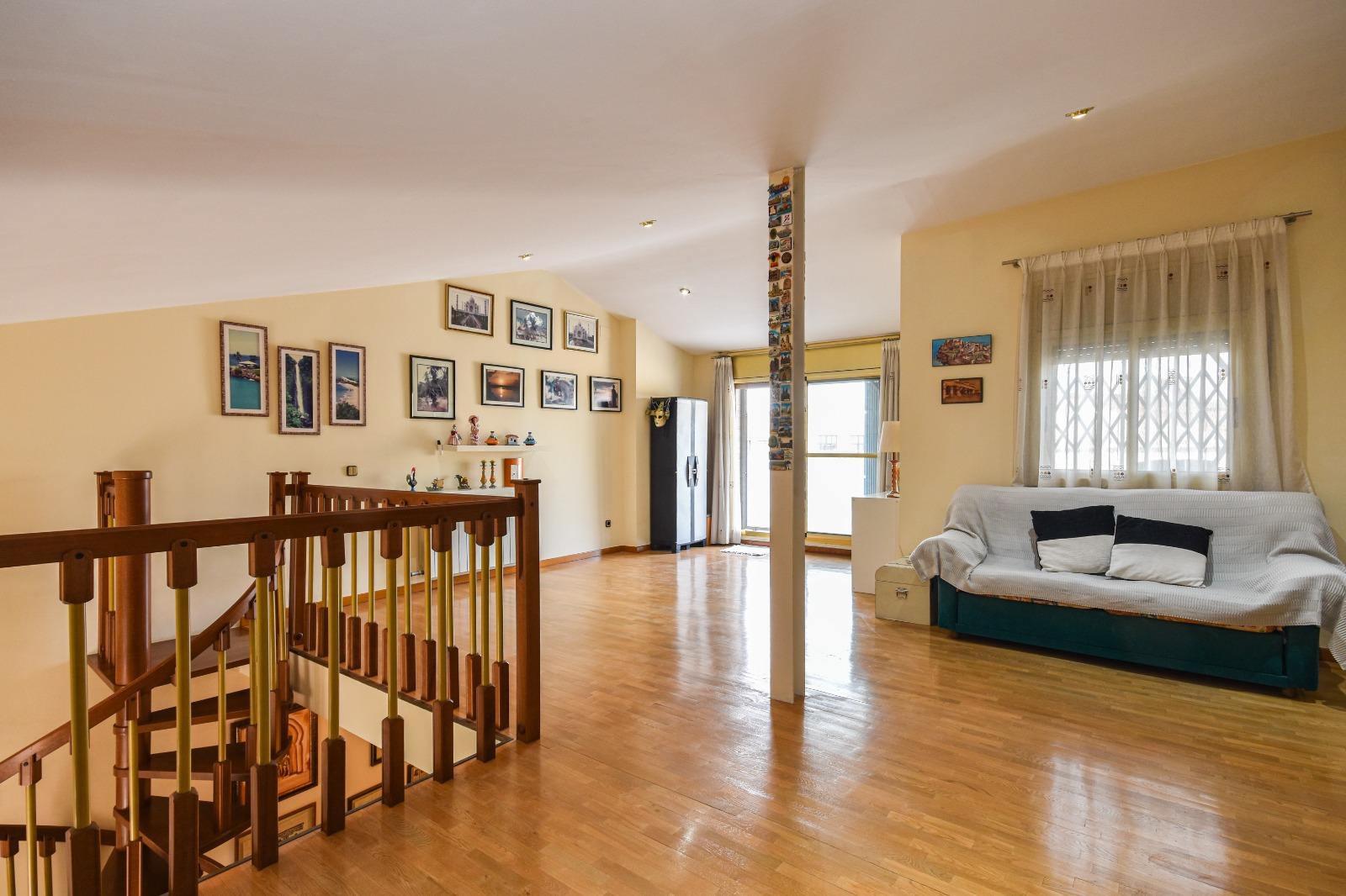 Imagen 32 Dúplex en venta en Sabadell / Al lado de la Plaza de la Creu Alta