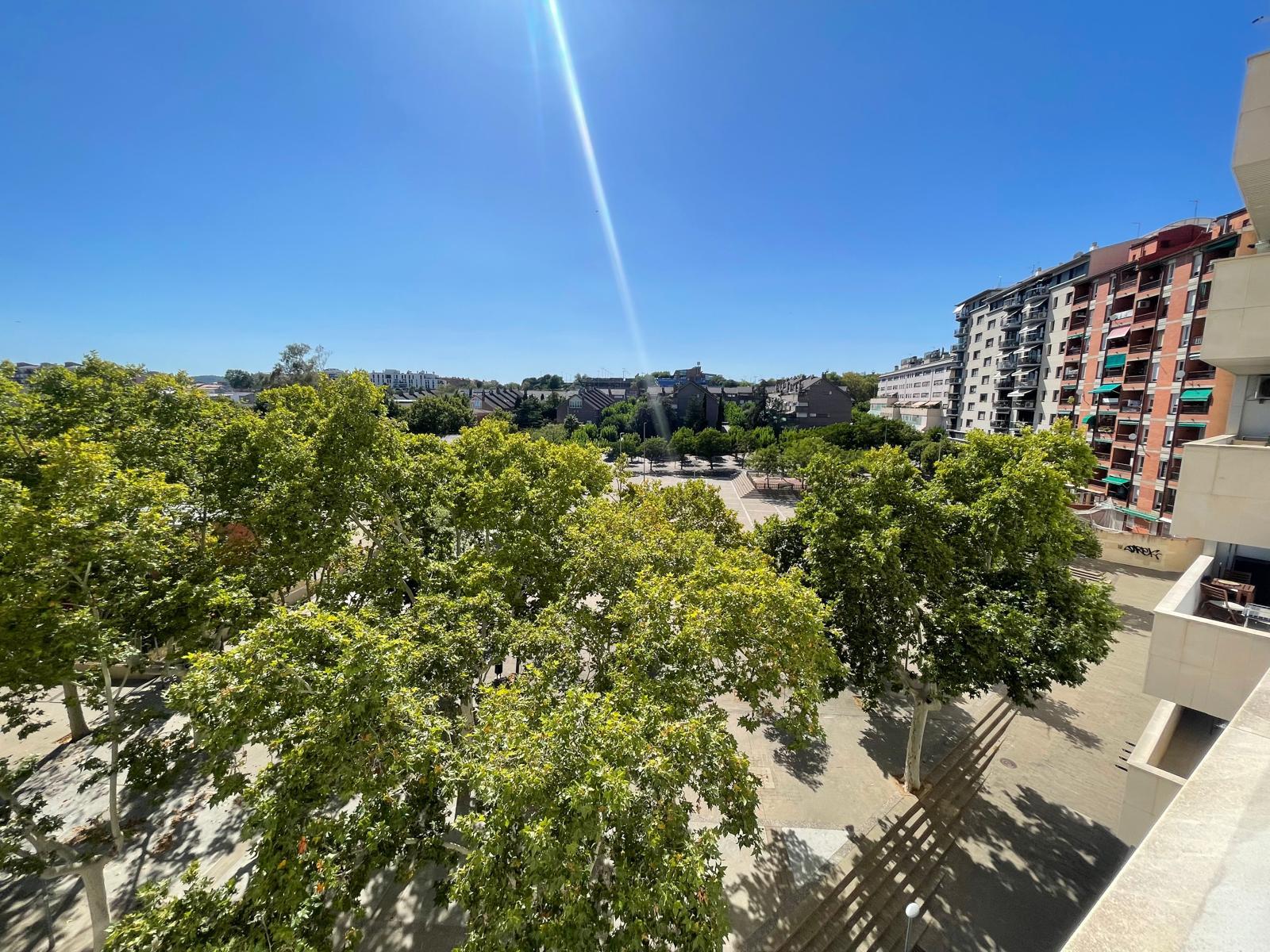 Imagen 8 Piso en alquiler en Sabadell / Junto al Parc Catalunya y a un paso de El Corte Inglés