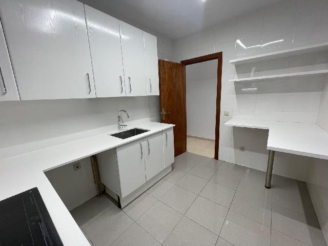 Imagen 3 Inmueble 303686 - Piso en alquiler en Sabadell / Junto al Parc Catalunya y a un paso de El Corte Inglés