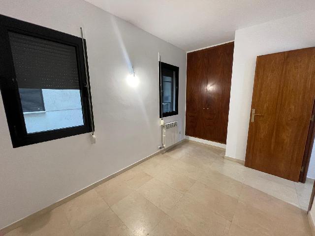 Imagen 2 Inmueble 303686 - Piso en alquiler en Sabadell / Junto al Parc Catalunya y a un paso de El Corte Inglés