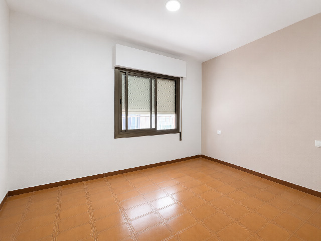 Imagen 10 Inmueble 303741 - Piso en venta en Sabadell / Cerca Avenida Matadepera
