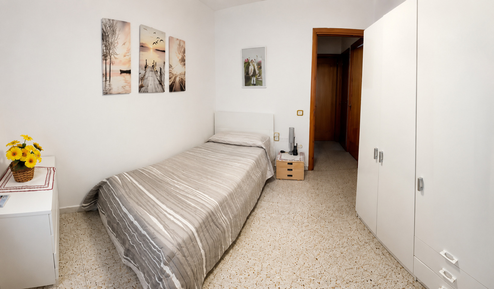 Imagen 11 Casa en venta en Barberà Del Vallès / Junto renfe y buen acceso a la c-58 y ap-7