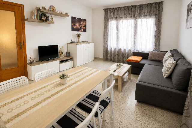 Imagen 3 Inmueble 303850 - Casa en venta en Barberà Del Vallès / Junto renfe y buen acceso a la c-58 y ap-7