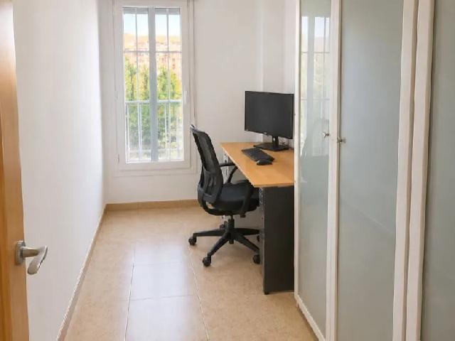 Imagen 2 Inmueble 304129 - Piso en venta en Sabadell / En la misma Plaça Espanya
