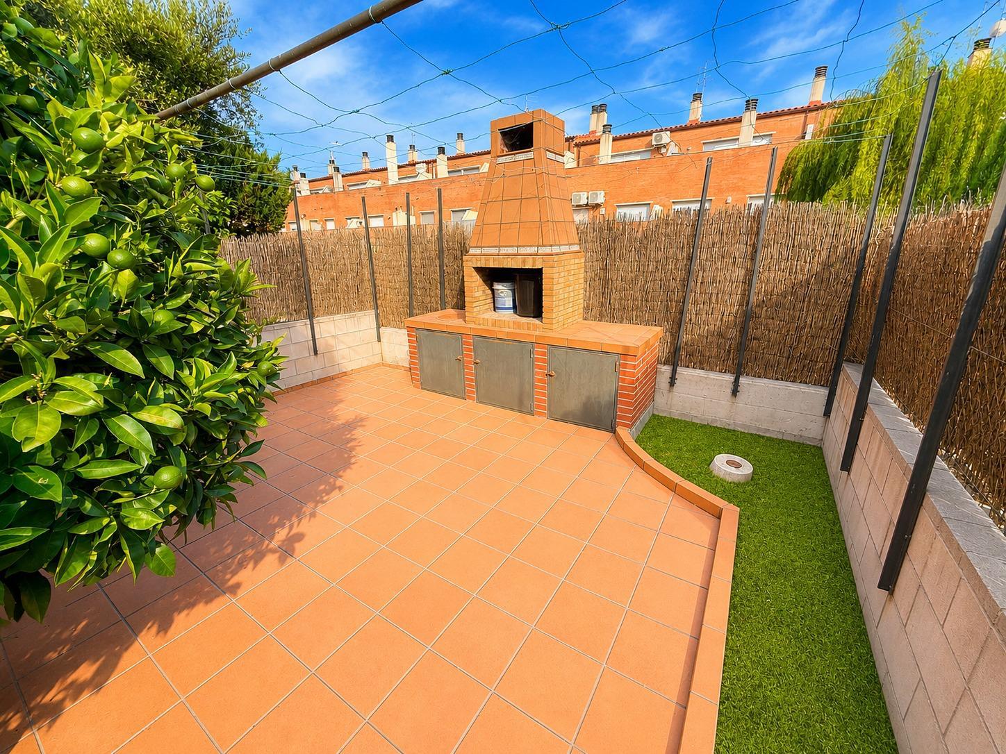 Imagen 2 Casa en venta en Castellar Del Vallès / Zona Eixample - Can Bogunyà, junto Cap