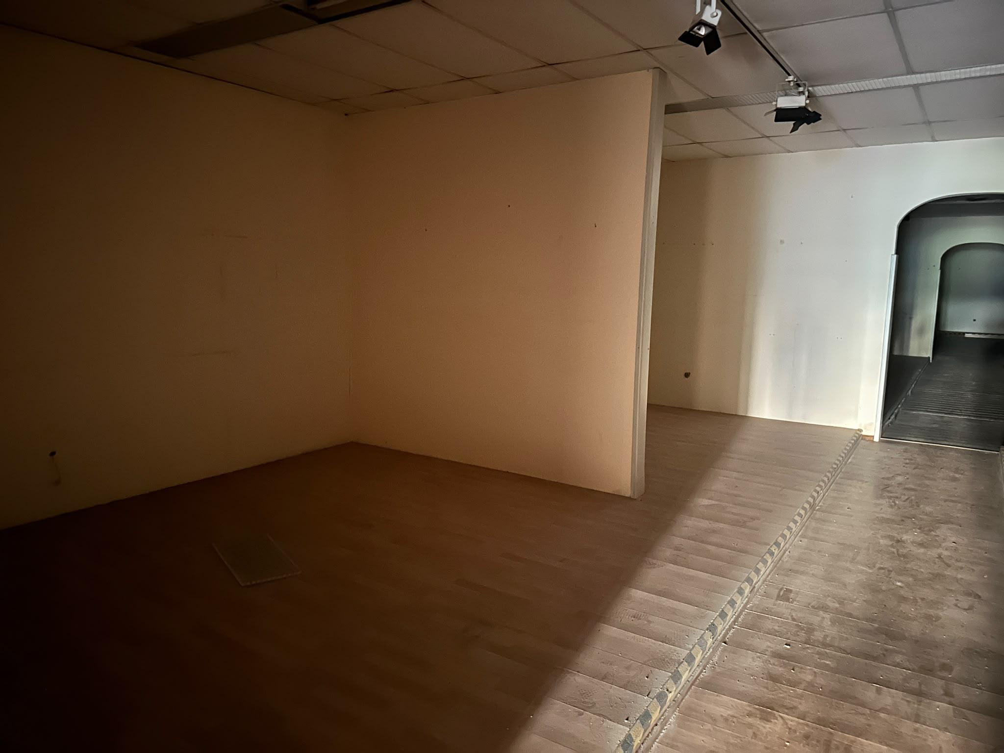 Imagen 12 Local Industrial en venta en Sabadell / A 5 minutos de la Rambla