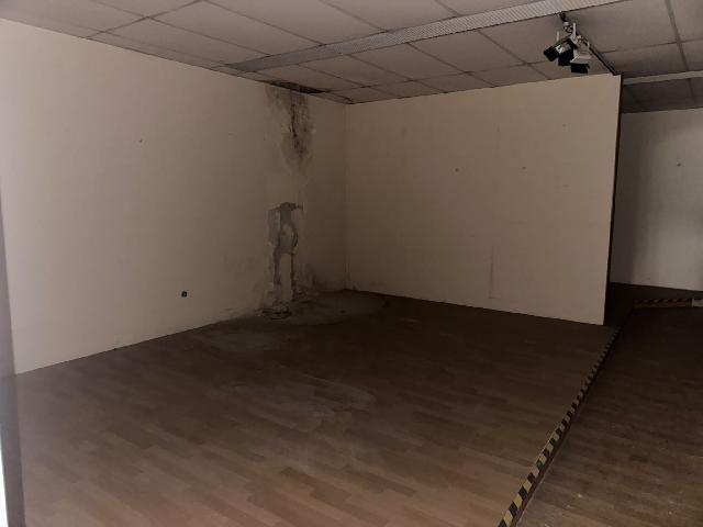 Imagen 13 Inmueble 304390 - Local Industrial en venta en Sabadell / A 5 minutos de la Rambla