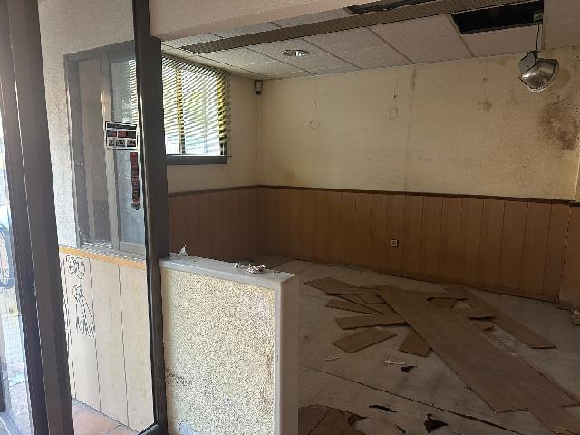 Imagen 18 Inmueble 304390 - Local Industrial en venta en Sabadell / A 5 minutos de la Rambla