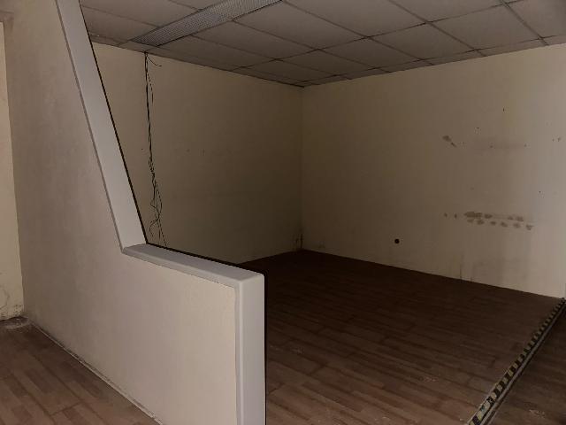 Imagen 2 Inmueble 304390 - Local Industrial en venta en Sabadell / A 5 minutos de la Rambla