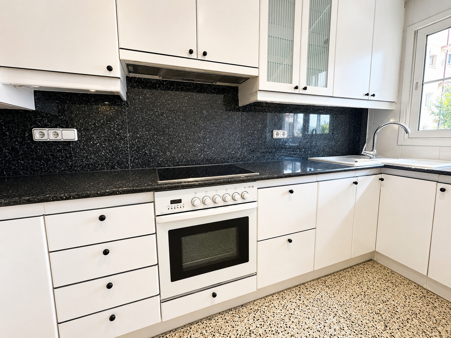 Imagen 9 Piso en venta en Sabadell / Junto Ronda Pau Vila y cerca de todos los servicios.