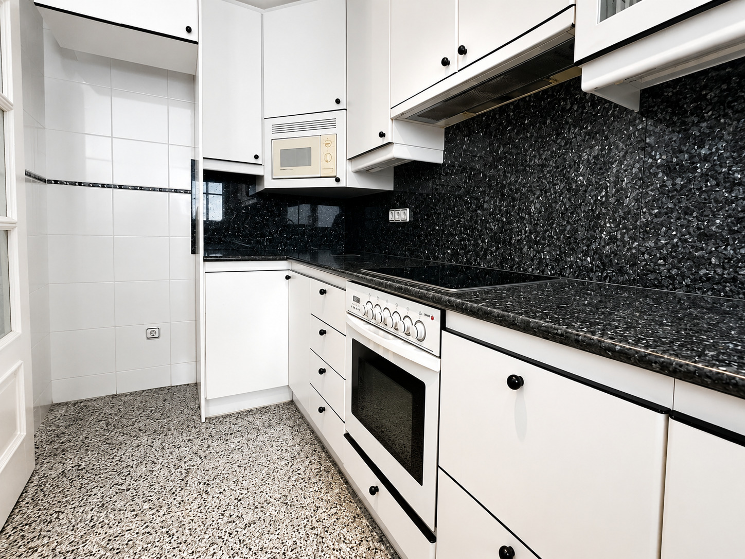 Imagen 8 Piso en venta en Sabadell / Junto Ronda Pau Vila y cerca de todos los servicios.