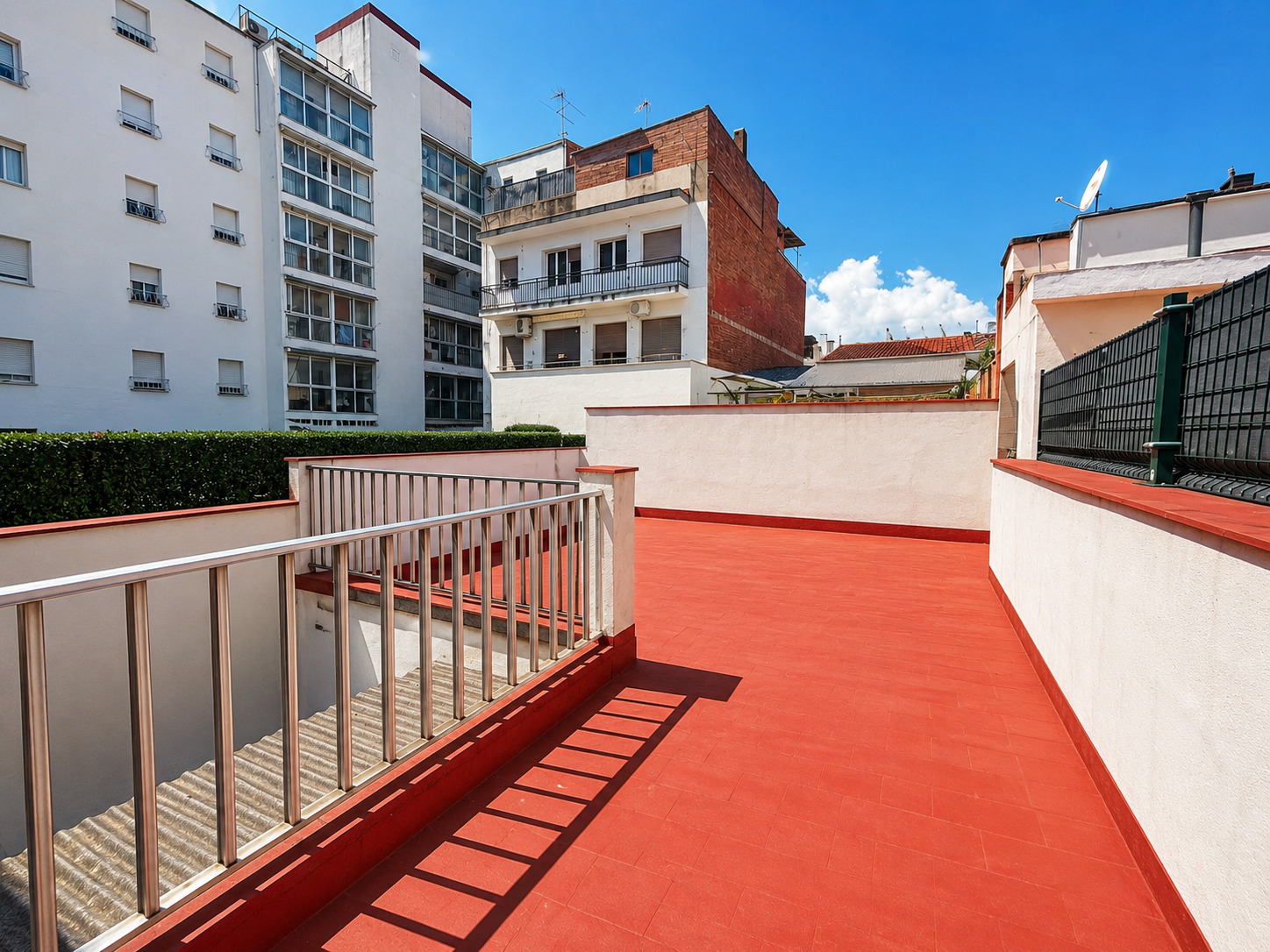 Imagen 6 Piso en venta en Sabadell / Junto Ronda Pau Vila y cerca de todos los servicios.