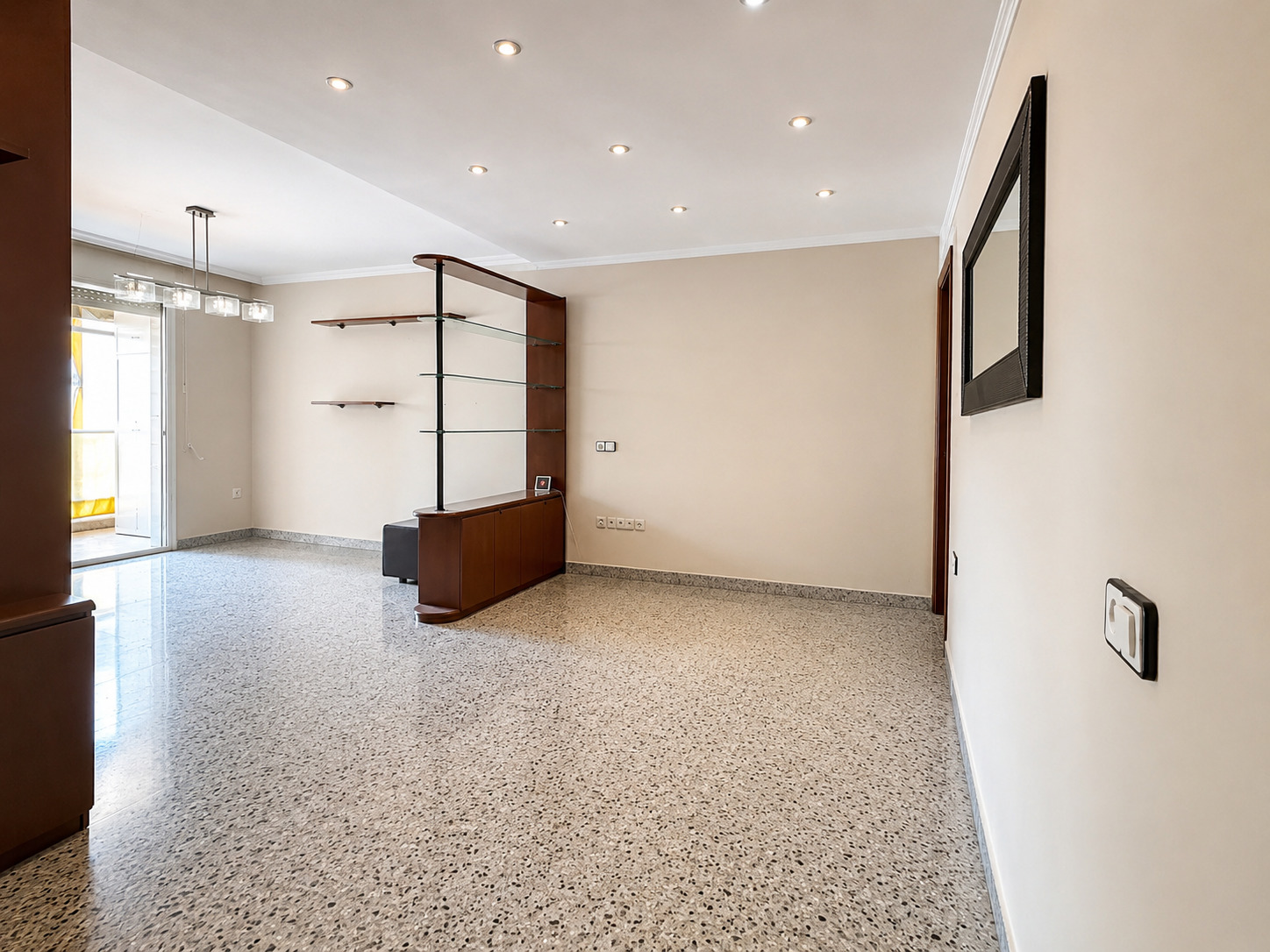 Imagen 4 Piso en venta en Sabadell / Junto Ronda Pau Vila y cerca de todos los servicios.