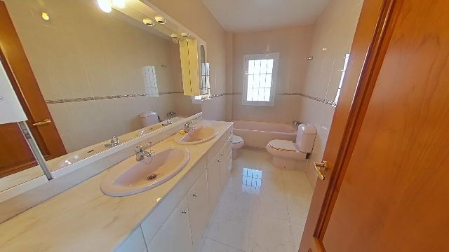 Imagen 13 Inmueble 304707 - Casa en venta en Montcada I Reixac / Santa María de Montcada, cerca del parque de Can Olller