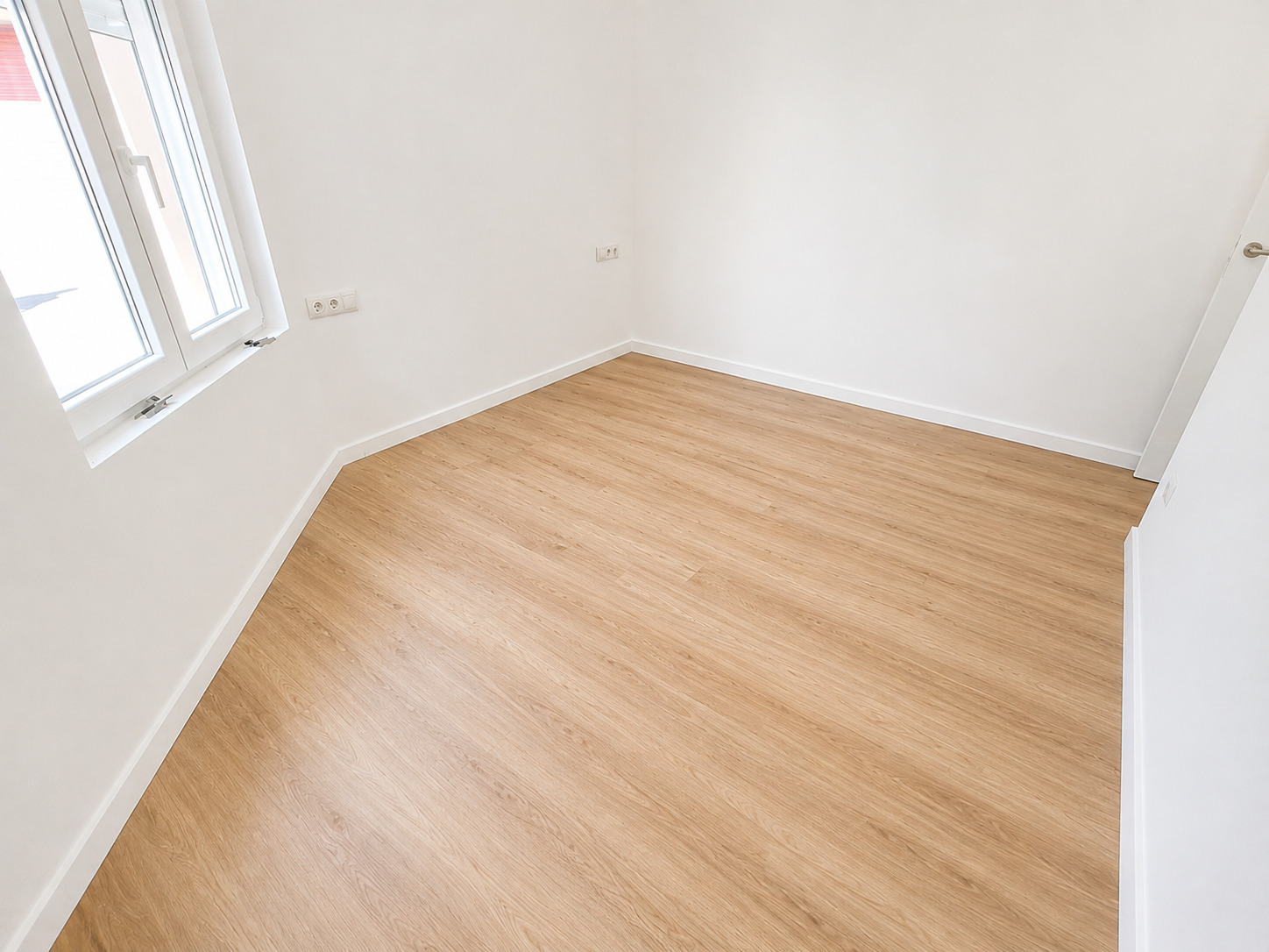 Imagen 5 Planta Baja en venta en Llagosta La / Al lado de la emblemática Masía de Can Baqué.