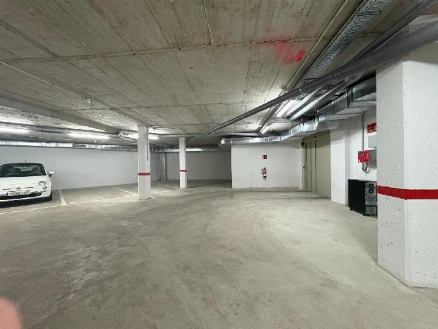 Imagen 8 Inmueble 304775 - Parking Coche en venta en Sabadell / Junto Parc Catalunya