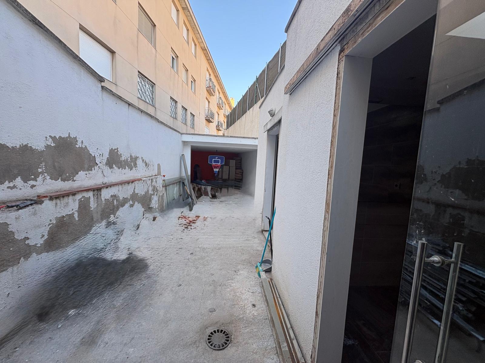 Imagen 6 Local Comercial en alquiler en Sabadell / Avenida 11 de Setiembre junto a Plaza Marcet