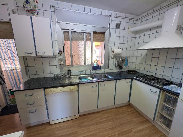Imagen 3 Inmueble 305814 - Piso en venta en Santa Perpètua De Mogoda / La Florida, a unos pasos de la Estación de Renfe