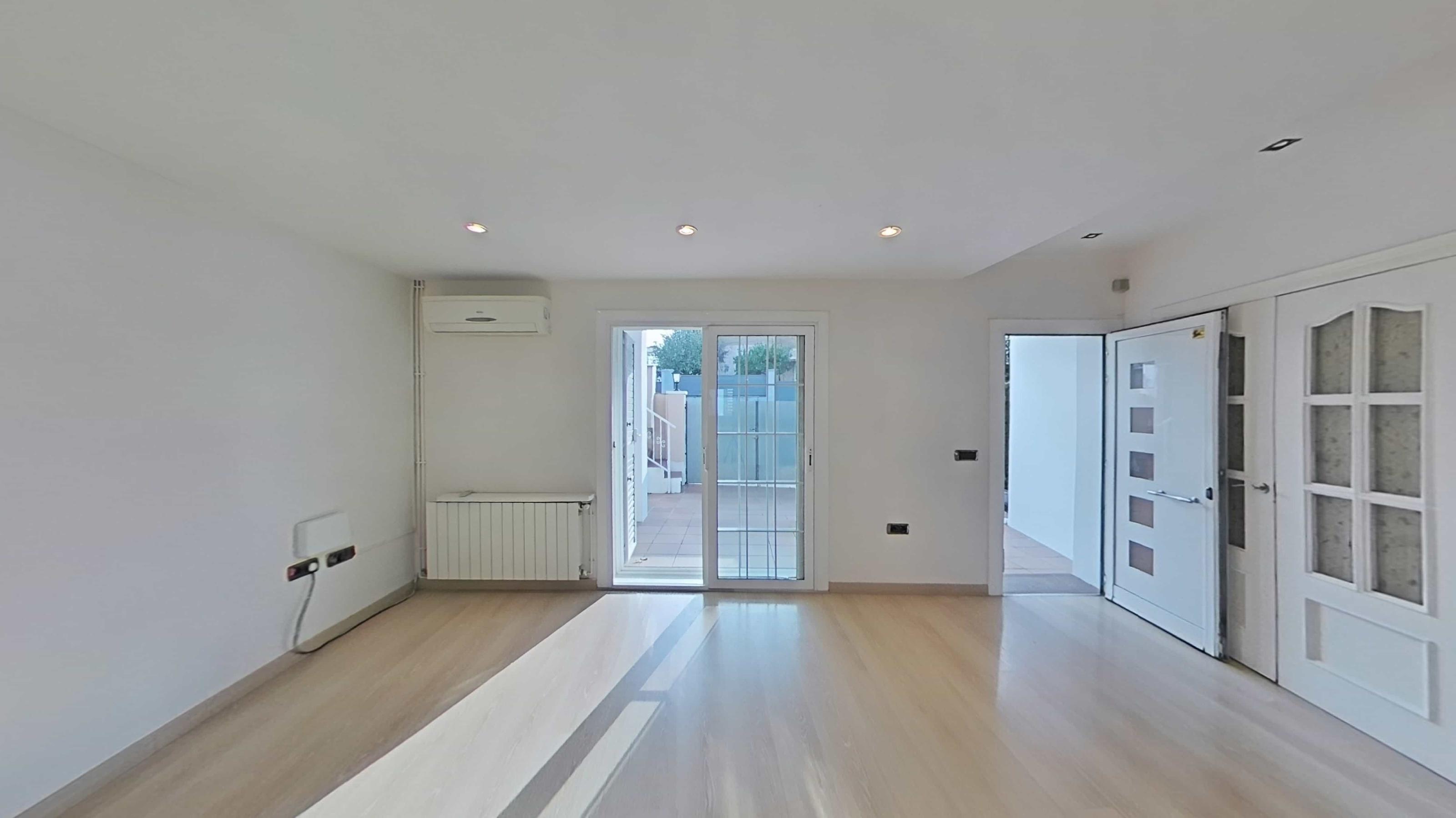 Imagen 3 Planta Baja en venta en Barberà Del Vallès / Ca n esteper-can gorgs
