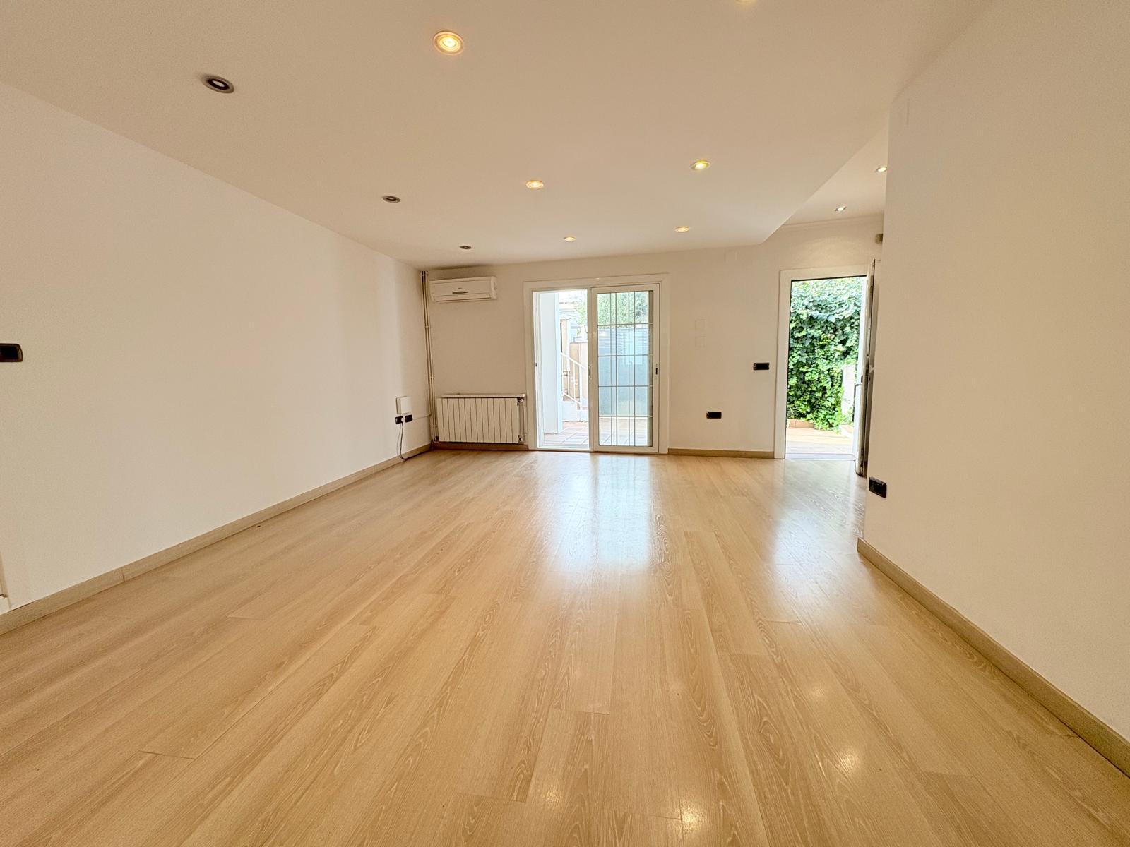 Imagen 37 Planta Baja en venta en Barberà Del Vallès / Ca n esteper-can gorgs