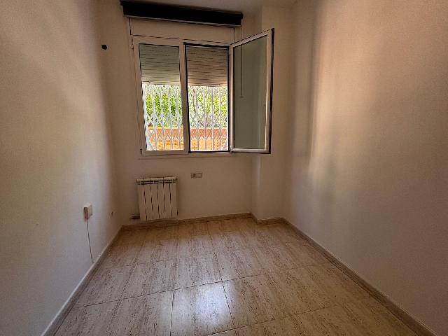 Imagen 16 Inmueble 305975 - Piso en venta en Barberà Del Vallès / Zona Can Serra, cerca de todos los servicios