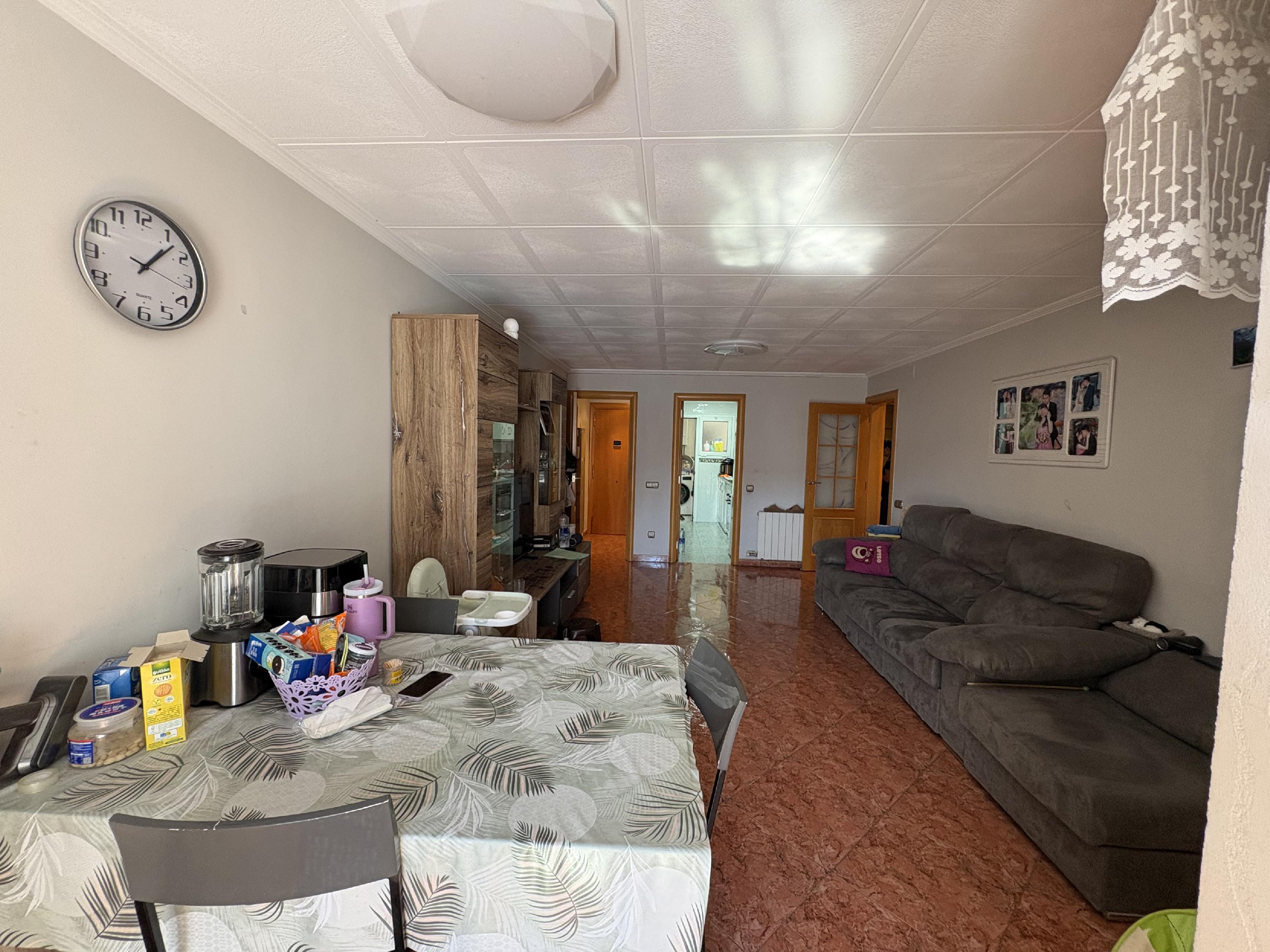 Imagen 7 Piso en venta en Barberà Del Vallès / A dos minutos del Ayuntamiento de Barbera del Vallès