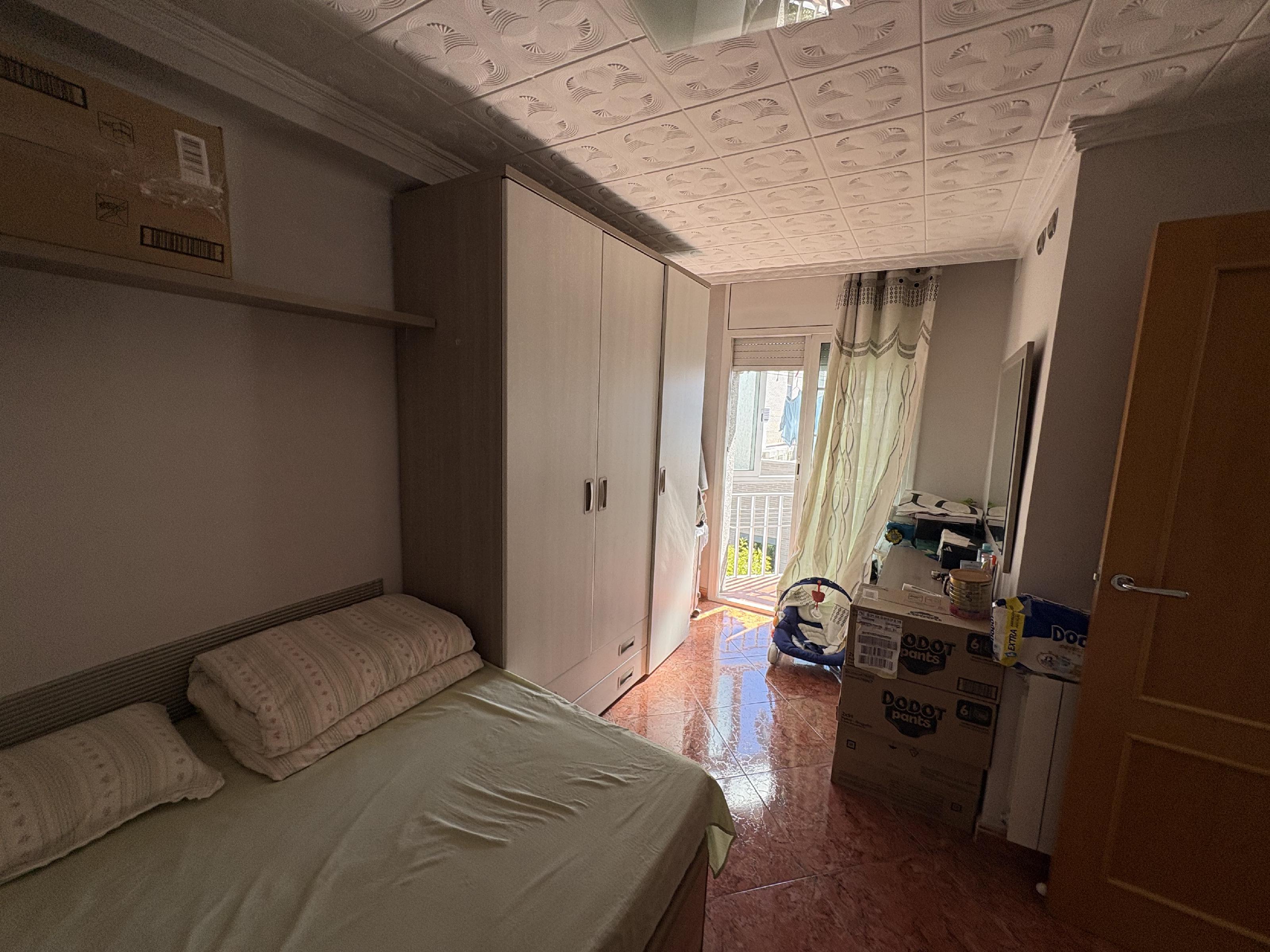 Imagen 11 Piso en venta en Barberà Del Vallès / A dos minutos del Ayuntamiento de Barbera del Vallès