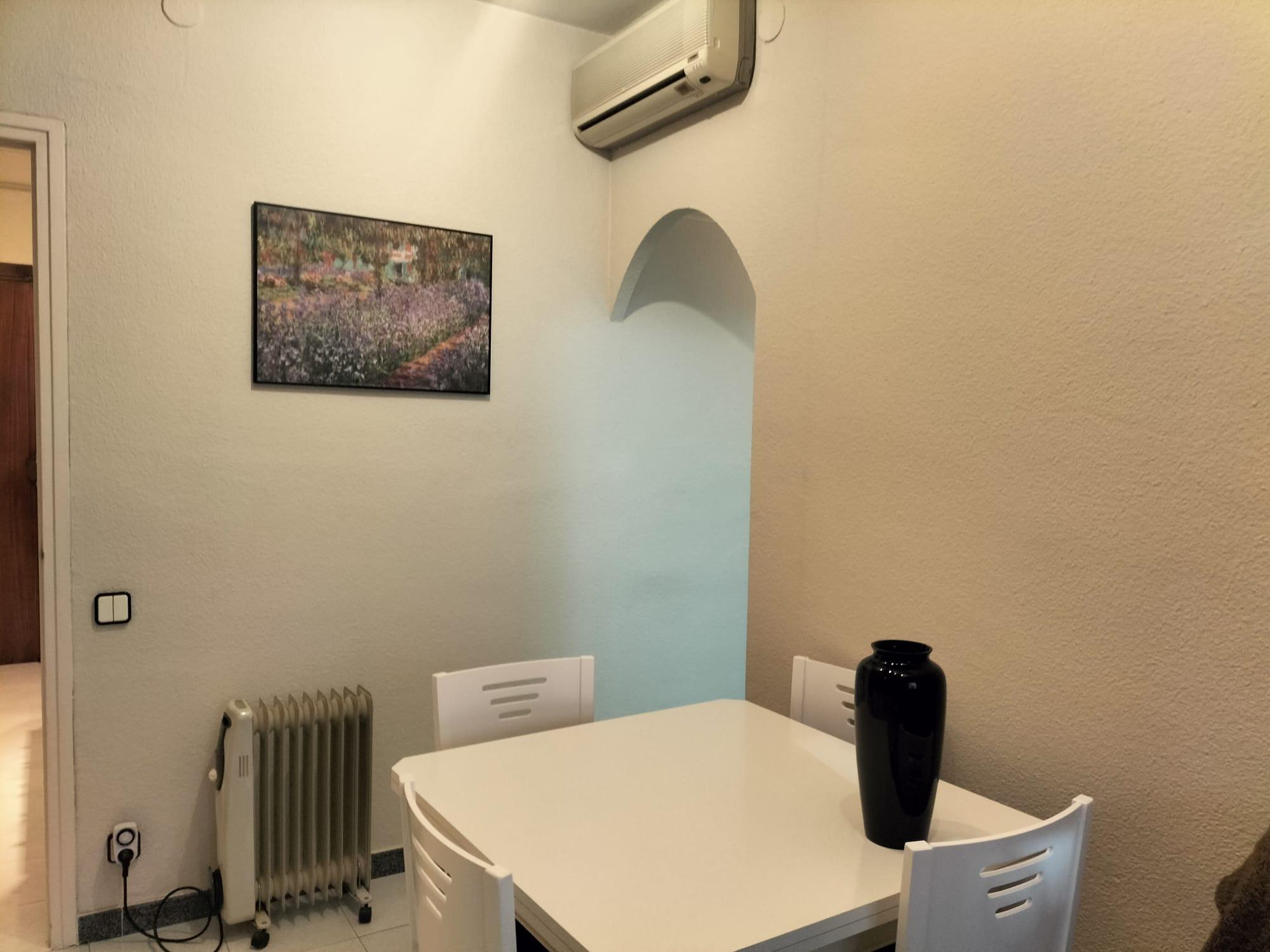 Imagen 2 Piso en venta en Barcelona / Novell - Joan Güell