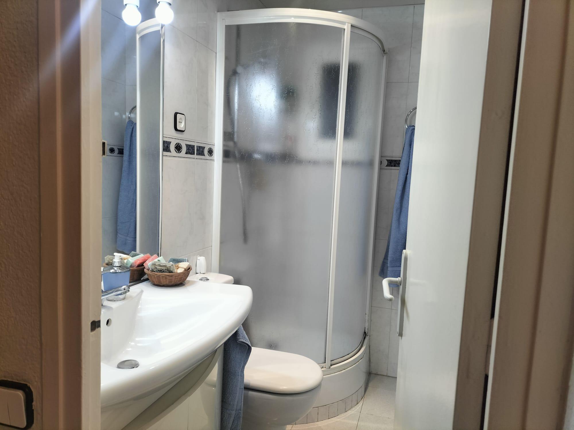 Imagen 4 Piso en venta en Barcelona / Novell - Joan Güell