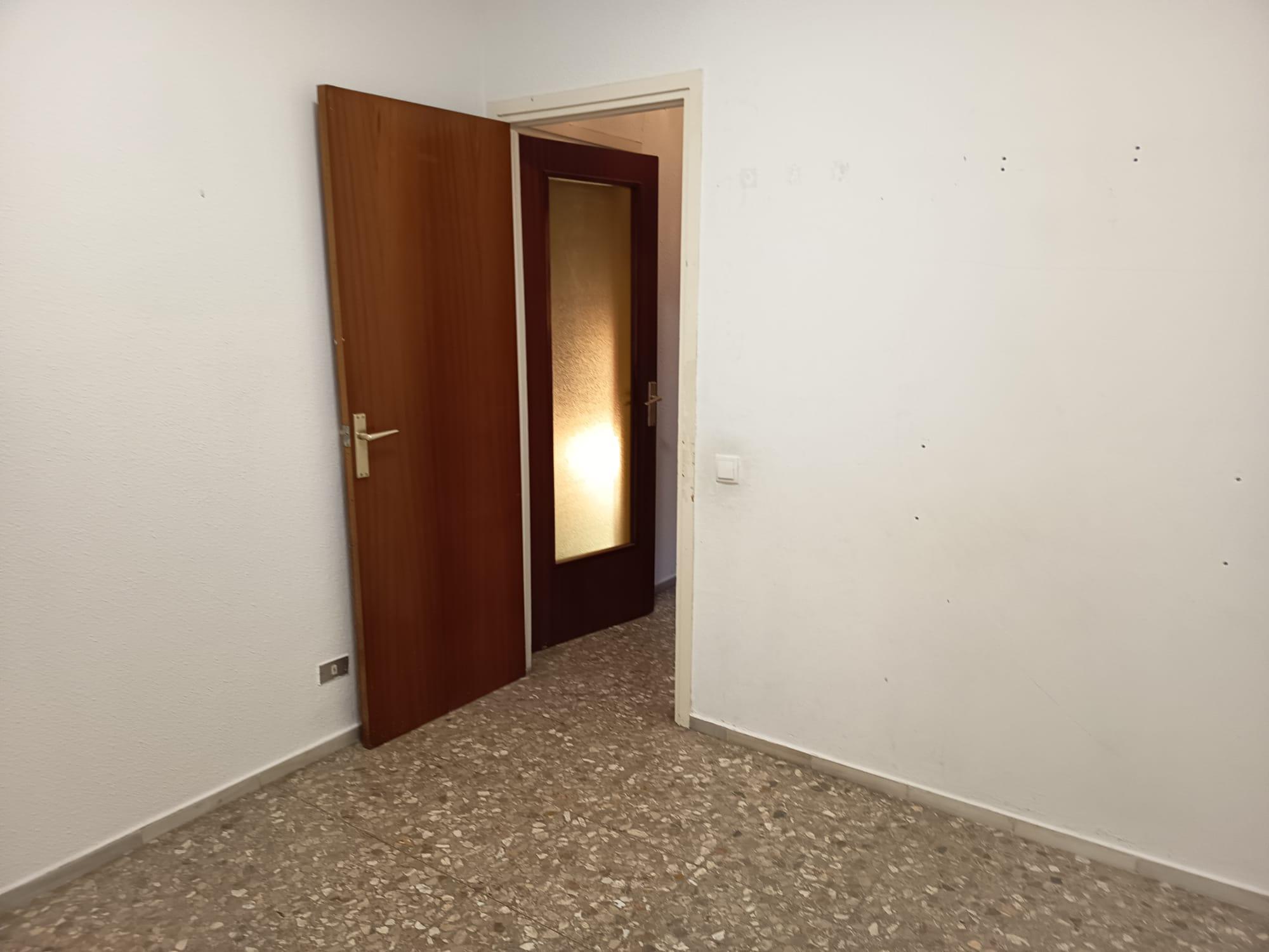 Imagen 21 Piso en venta en Barcelona / Sant Antoni María Claret - Dos de Maig