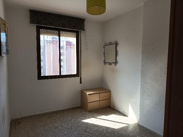 Imagen 4 Inmueble 298443 - Piso en venta en Barcelona / Sant Antoni María Claret - Dos de Maig