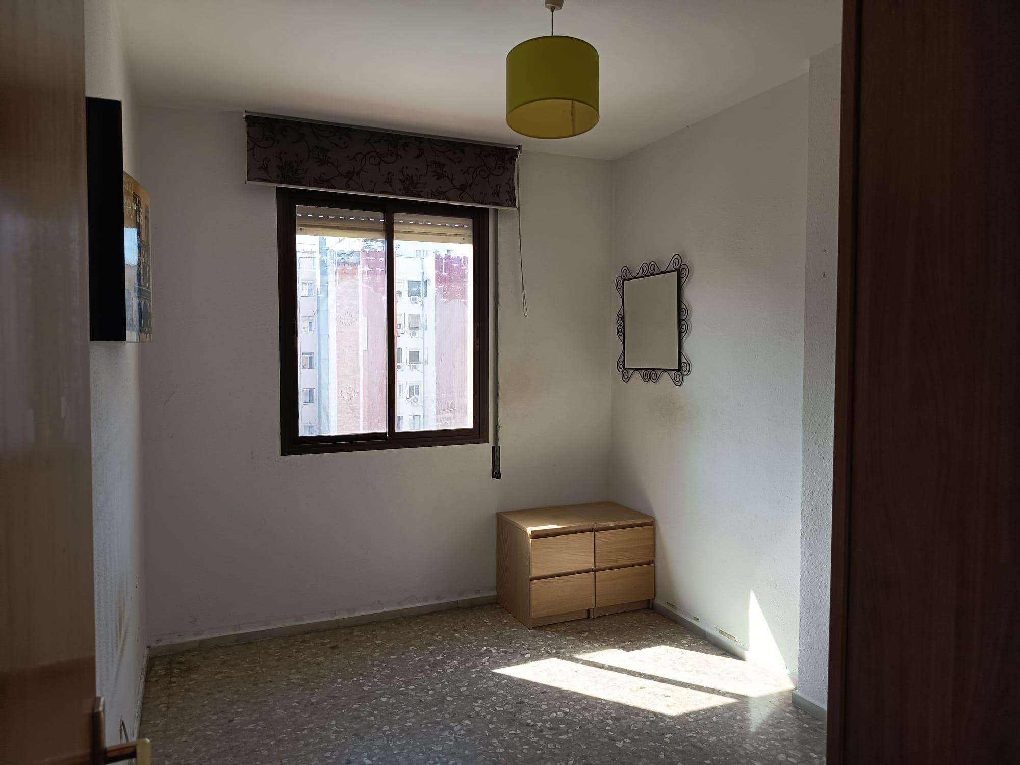 Imagen 7 Piso en venta en Barcelona / Sant Antoni María Claret - Dos de Maig