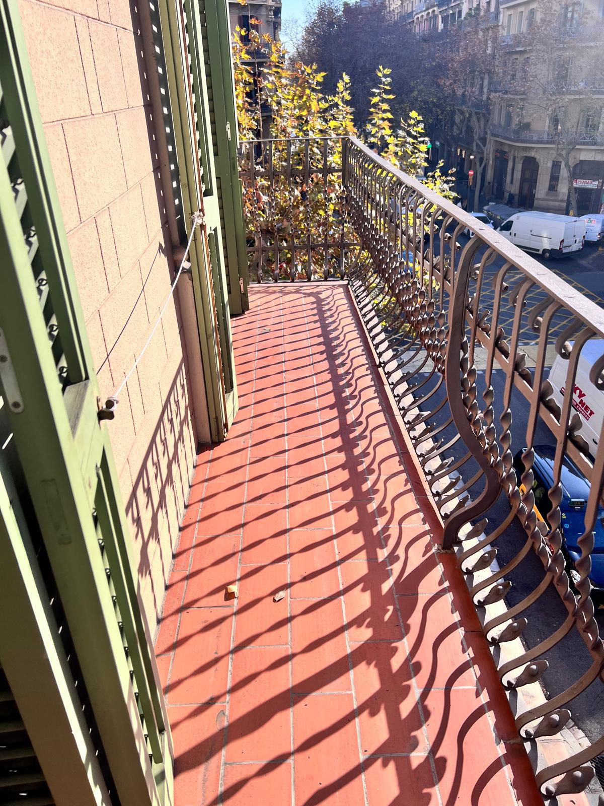 Imagen 3 Piso en venta en Barcelona / Aribau - València