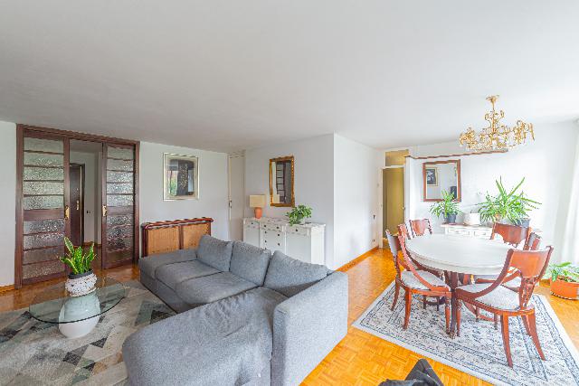 Imagen 16 Inmueble 299547 - Piso en venta en Barcelona / Av. Xile - Club Esportiu Laietà