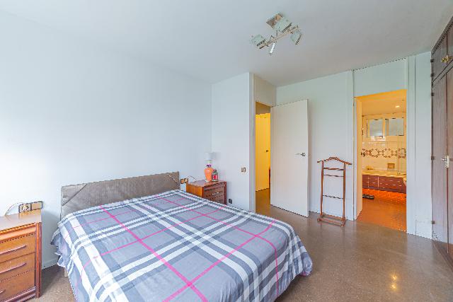 Imagen 7 Inmueble 299547 - Piso en venta en Barcelona / Av. Xile - Club Esportiu Laietà