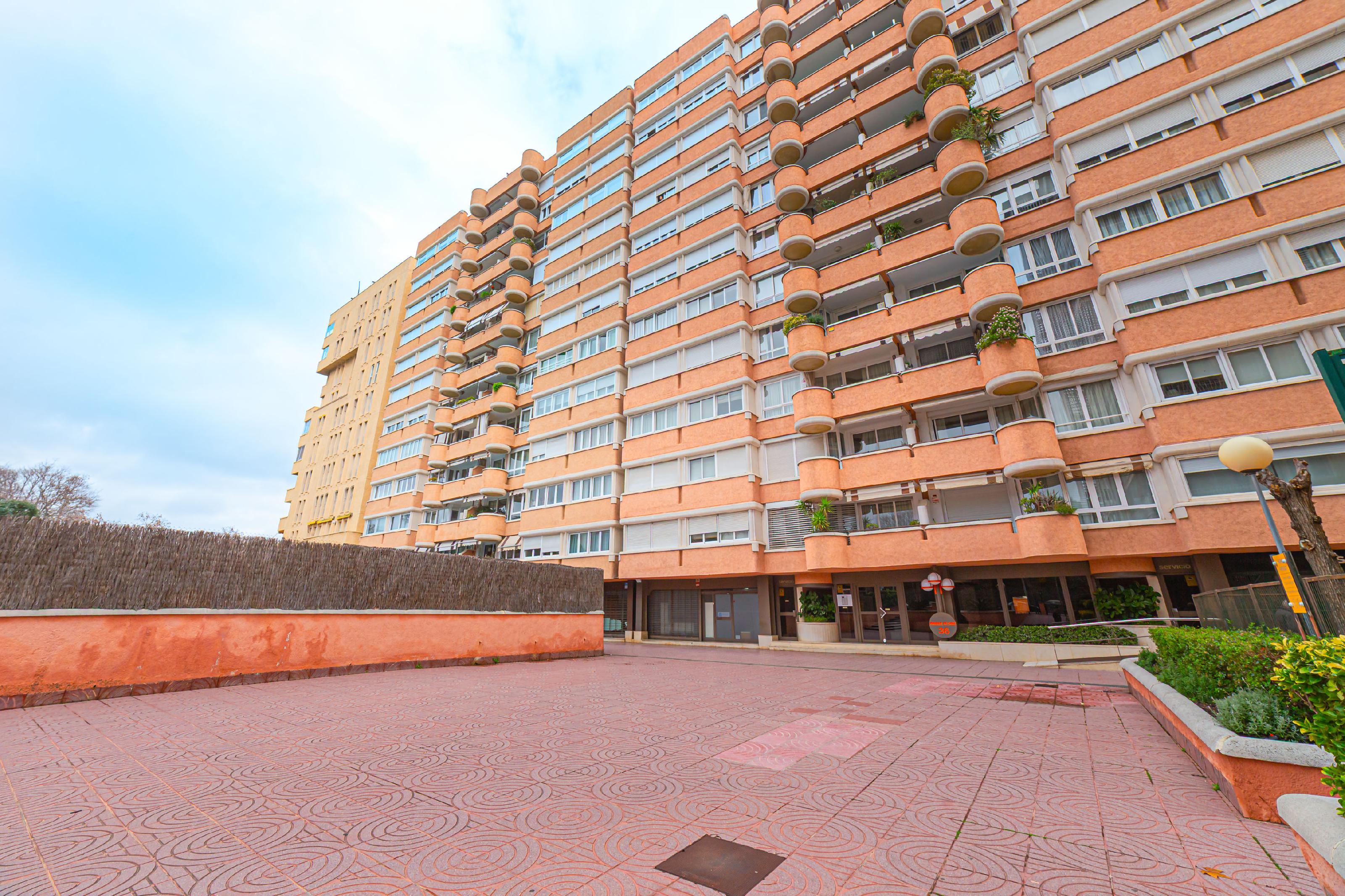 Imagen 39 Piso en venta en Barcelona / Av. Xile - Club Esportiu Laietà