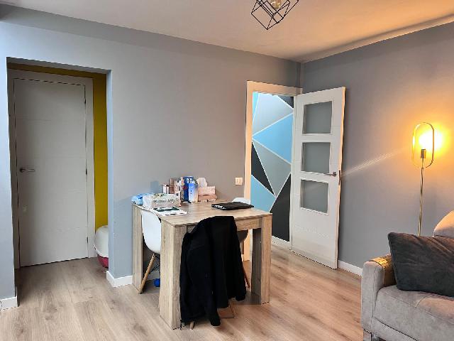 Imagen 1 Inmueble 299798 - Piso en venta en Barcelona / Pare Rodés - Via Julia 