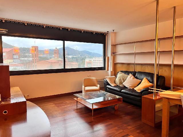 Imagen 1 Inmueble 299883 - Piso en venta en Barcelona / Junto Vall d, Hebron 