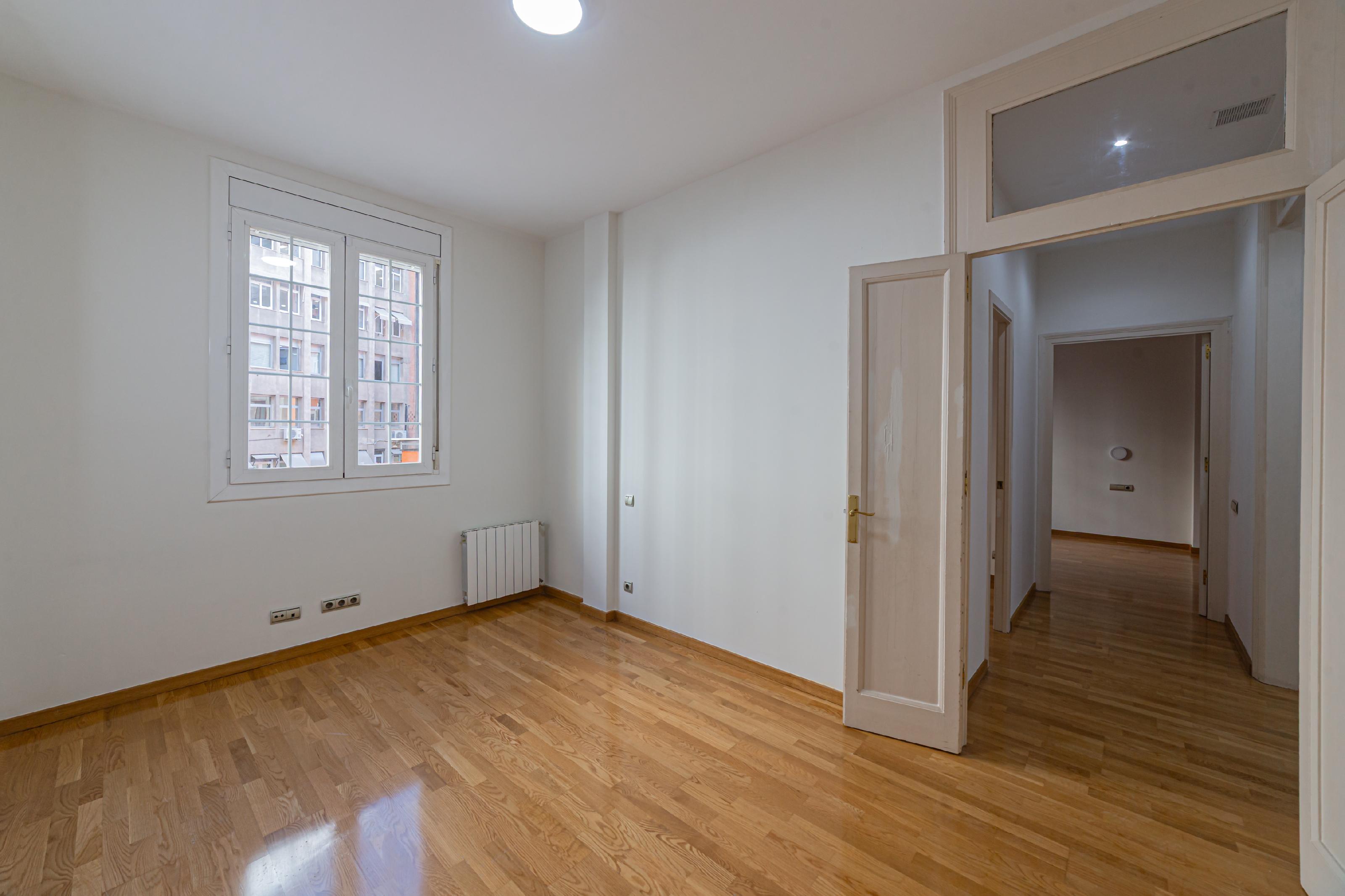 Imagen 7 Piso en venta en Barcelona / Av Diagonal junto a Francesc Macià