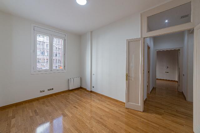 Imagen 7 Inmueble 300064 - Piso en venta en Barcelona / Av Diagonal junto a Francesc Macià